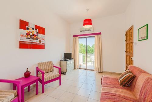 Color Cyprus Dhekelia Apartments