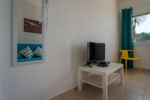 Color Cyprus Dhekelia Apartments