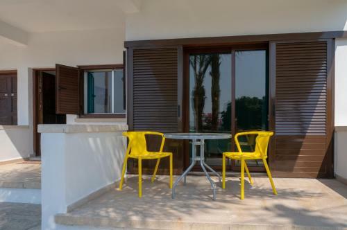 Color Cyprus Dhekelia Apartments