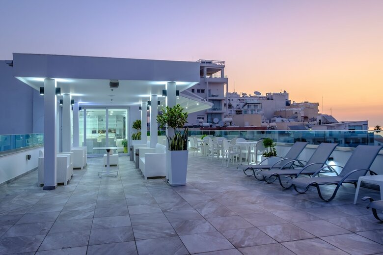 Apartamento Art & Wine Studios And Apts