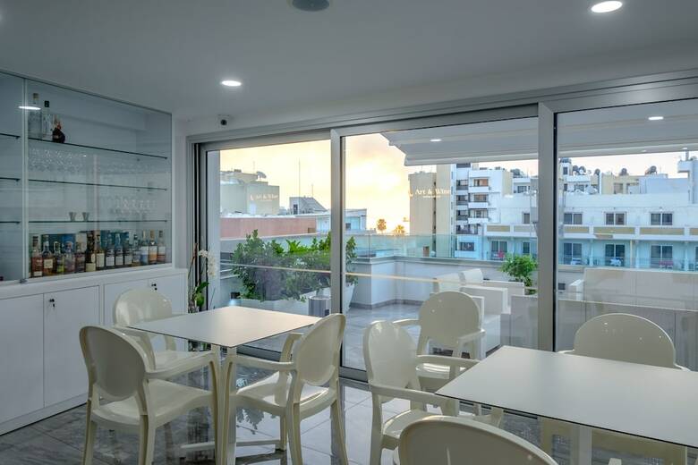 Apartamento Art & Wine Studios And Apts