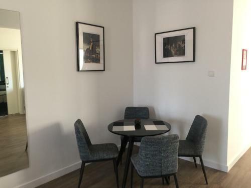 A.v Central Elite Apartments