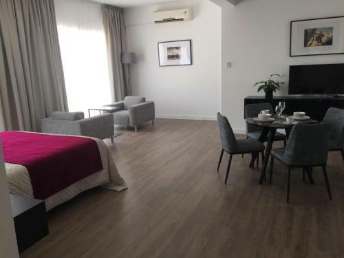 A.v Central Elite Apartments