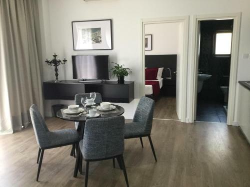 A.v Central Elite Apartments