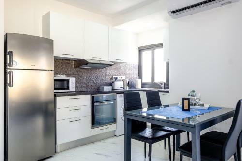 Lazuli Seaview Apartments 2bdr