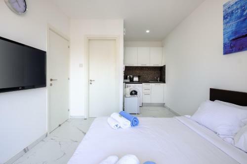 Lazuli Seaview Apartments 2bdr