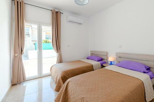 Color Cyprus Amozoniu Apartments