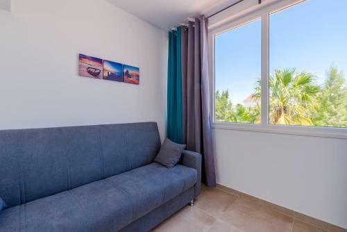 Color Cyprus Amozoniu Apartments