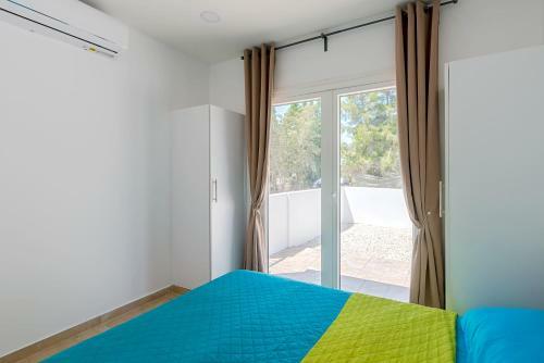 Color Cyprus Amozoniu Apartments