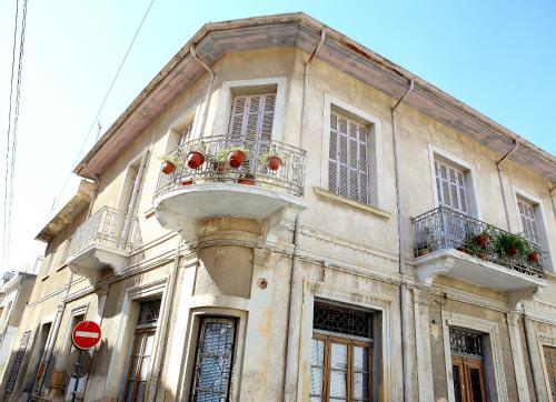 Penelopi Court Apartment 102