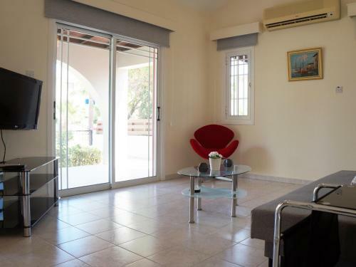 Melani House