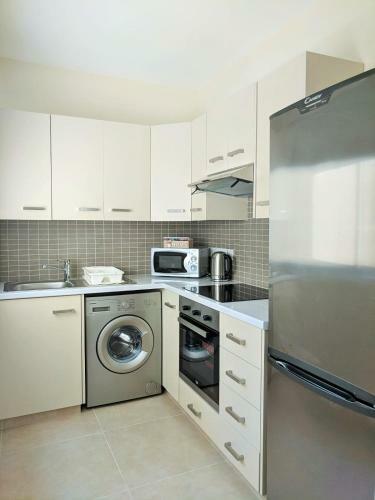 Apartment 12 Kition