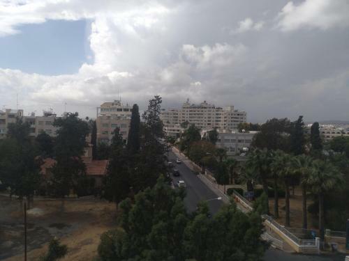 Luxury 2 Bedroom Apartment Central
