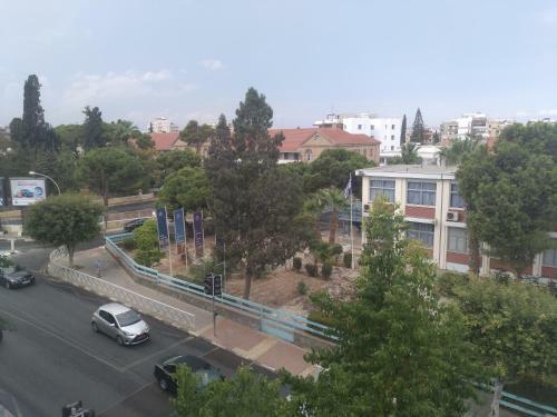 Luxury 2 Bedroom Apartment Central
