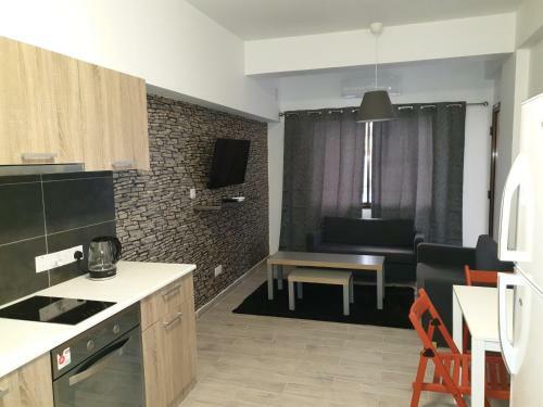 Mylos Court Apartments