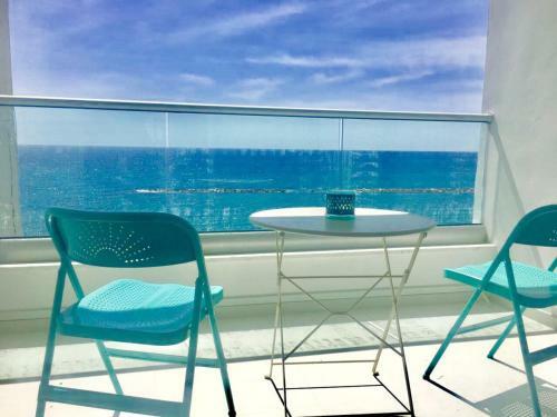 Apartamento Limassol On The Beach