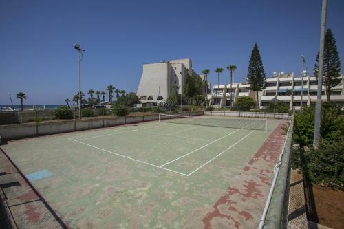 Apartamento Larnaca Sunshore Beachfront Suite