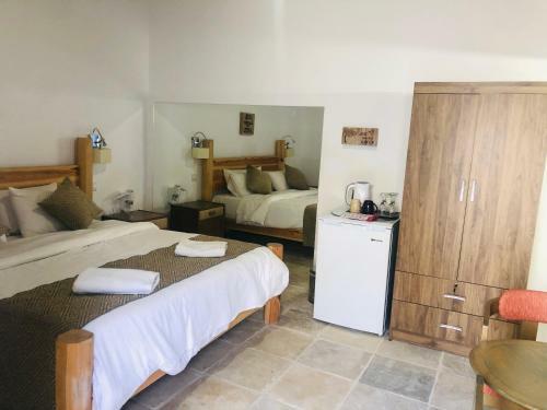 Hotel Lithos Studios