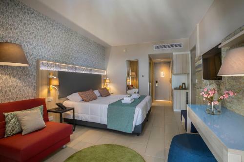 Hotel Leonardo Laura Beach & Splash Resort