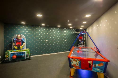 Hotel Leonardo Laura Beach & Splash Resort