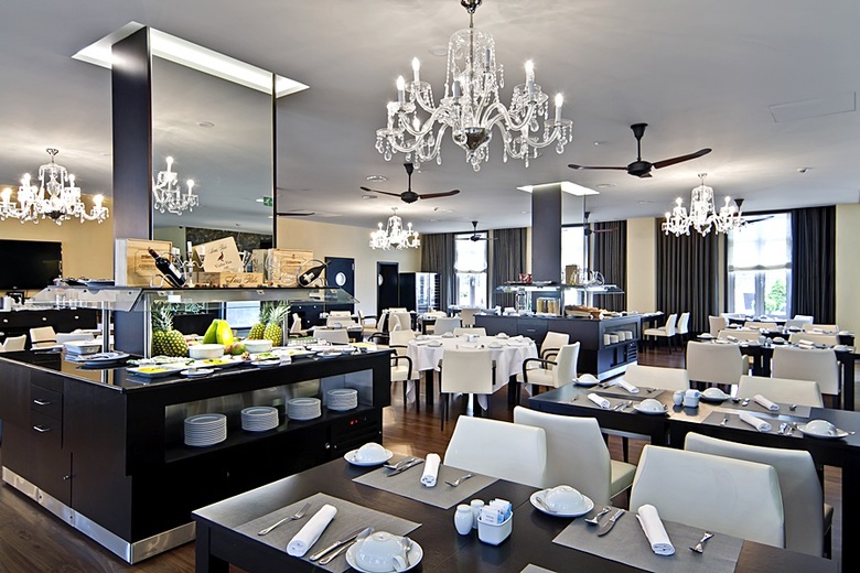 Sana Silver Coast Hotel