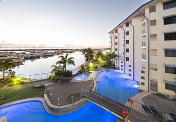 Hotel Mantra Hervey Bay