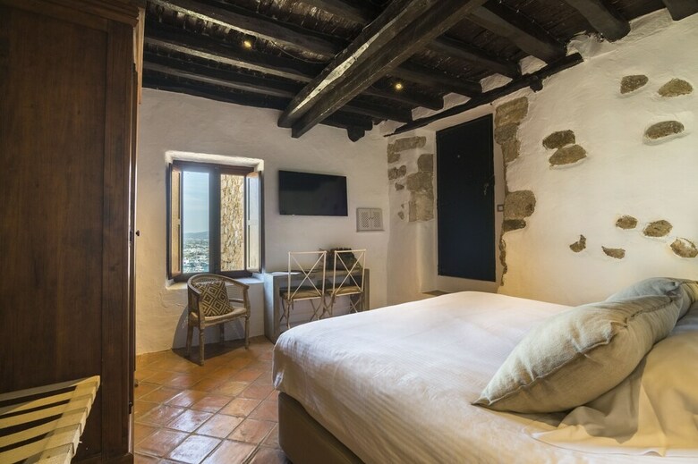 Hotel La Torre Del Canonigo