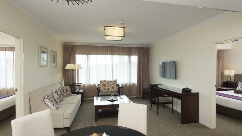 Hotel Esplanade River Suites