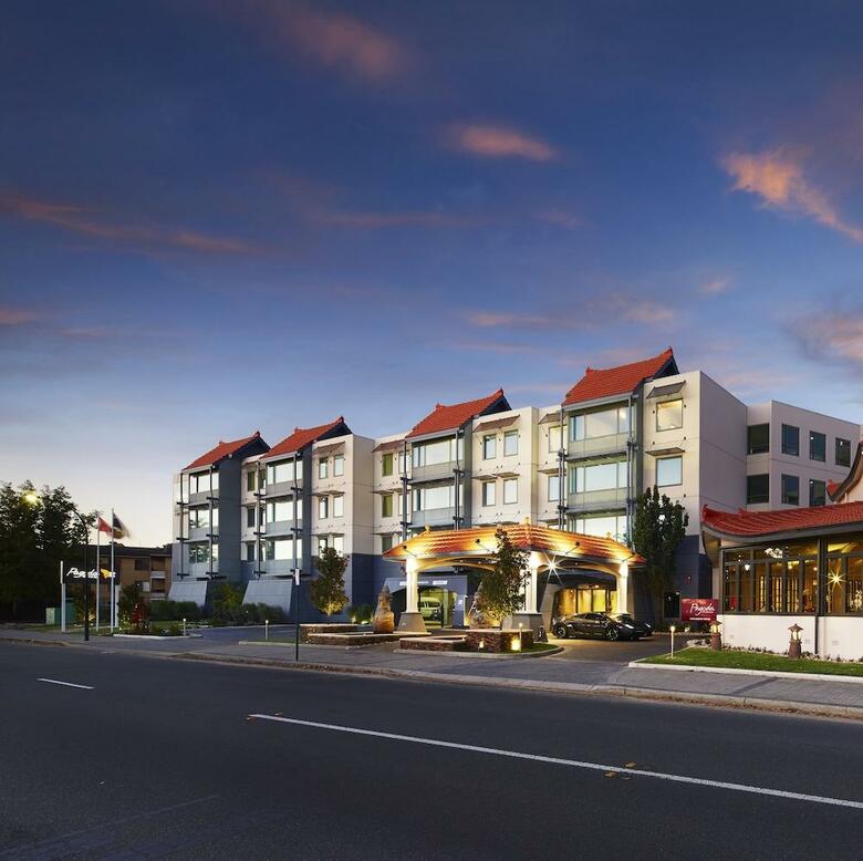 Hotel Esplanade River Suites