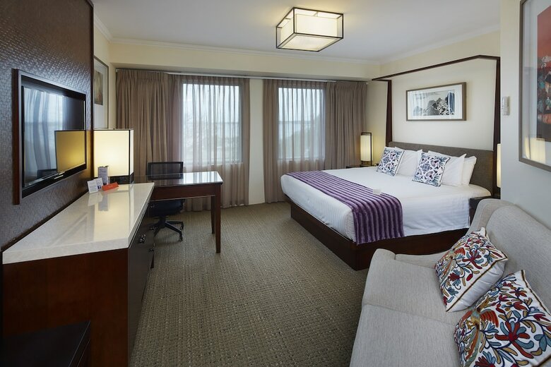 Hotel Esplanade River Suites