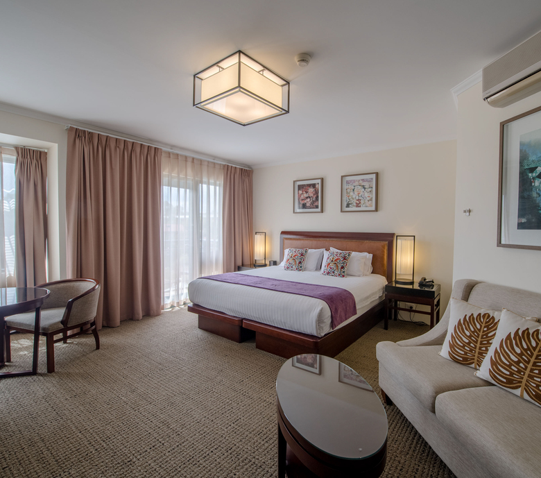 Hotel Esplanade River Suites