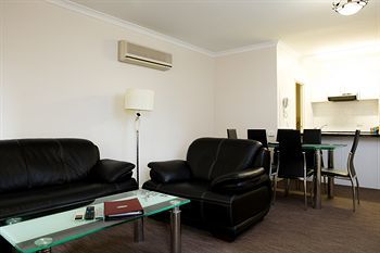 Hotel Regal Apartments