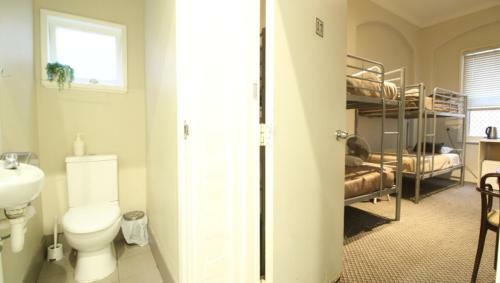 Woolbrokers Hotel Darling Harbour