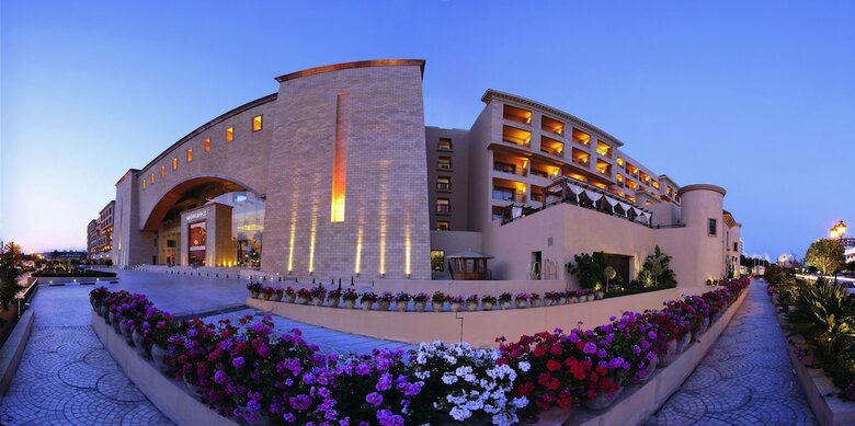 Hotel M�venpick Resort & Marine Spa