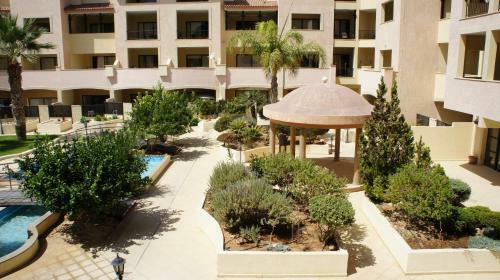 Townhouse Queens Gardens