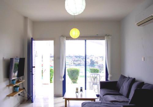Happy Holiday Apartment