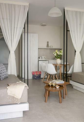 Hotel Louis Paphos Breeze