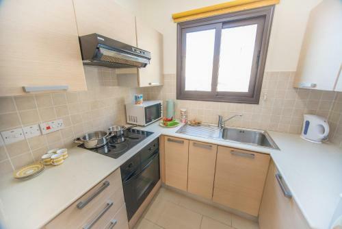 Kapparis Kyklades Ground Floor Apartment