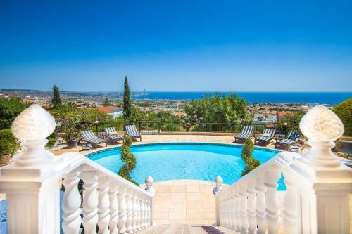 Captain's Villa