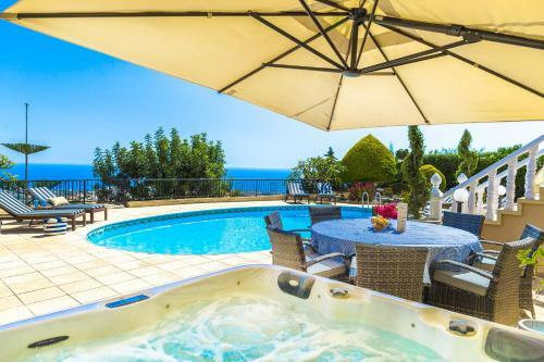 Captain's Villa