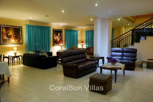 Elite Villa Amazing Pool And Garden