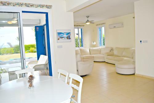 Villa 12 Riviera Latchi Beach Villas