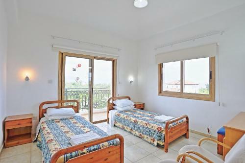 Villa Athina Finiki