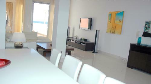 Pallinion Apartment Beachfront