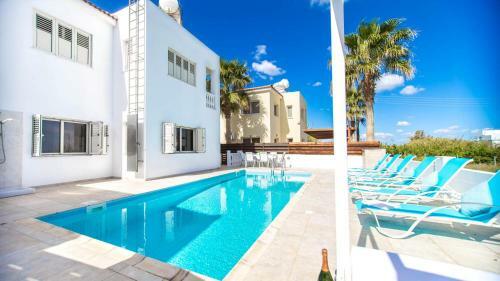 Rent Private Villa 134