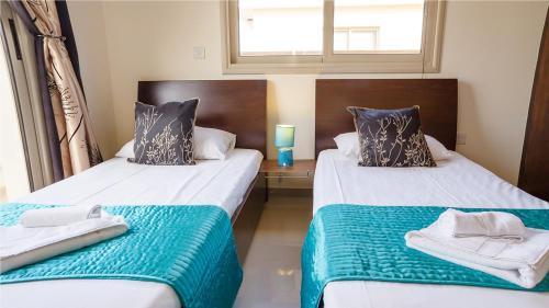 Rent Private Villa 154