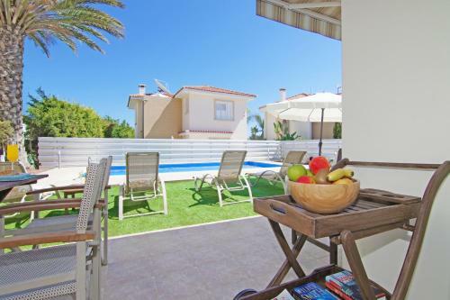 Villa De Costa Pearl