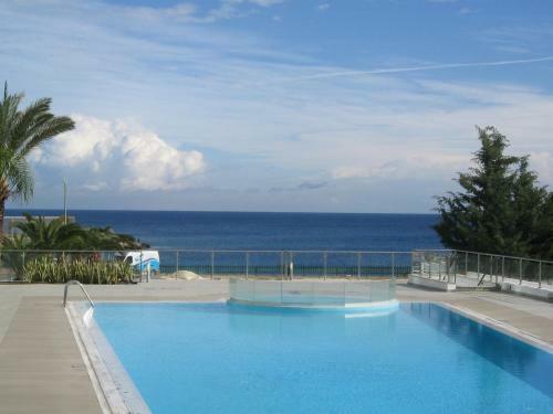 Coralli Spa Artemis Apartments