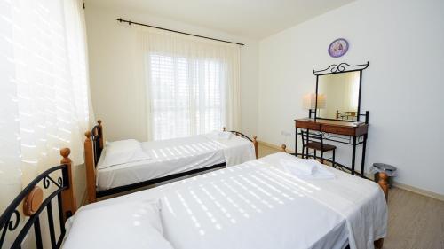 Rent Private Villa 015