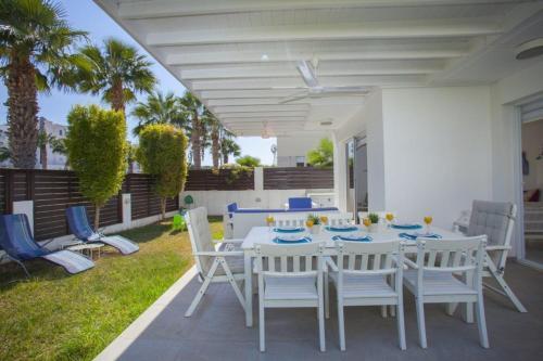 The Ultimate Guide To Renting Your 5 Star Villa Protaras Villa 07